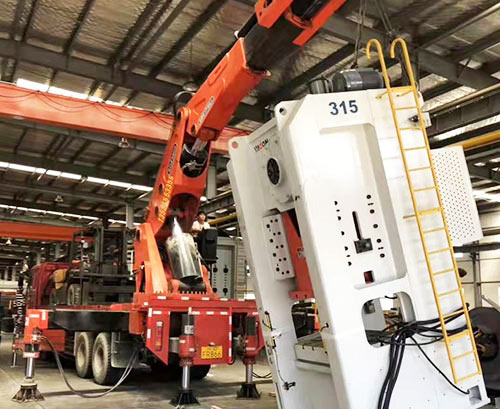 柳江提升工作效率，选择优质折臂吊租赁服务