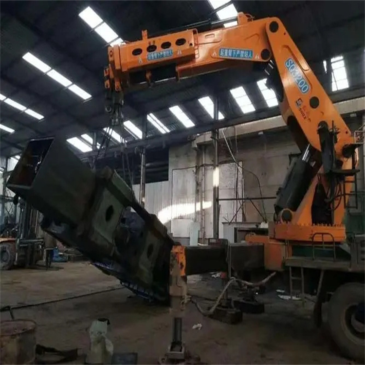 柳江折臂吊出租怎么收费