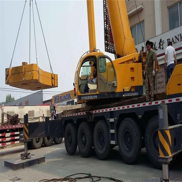 柳江当地吊车出租|机器吊装|75吨|工厂搬迁服务