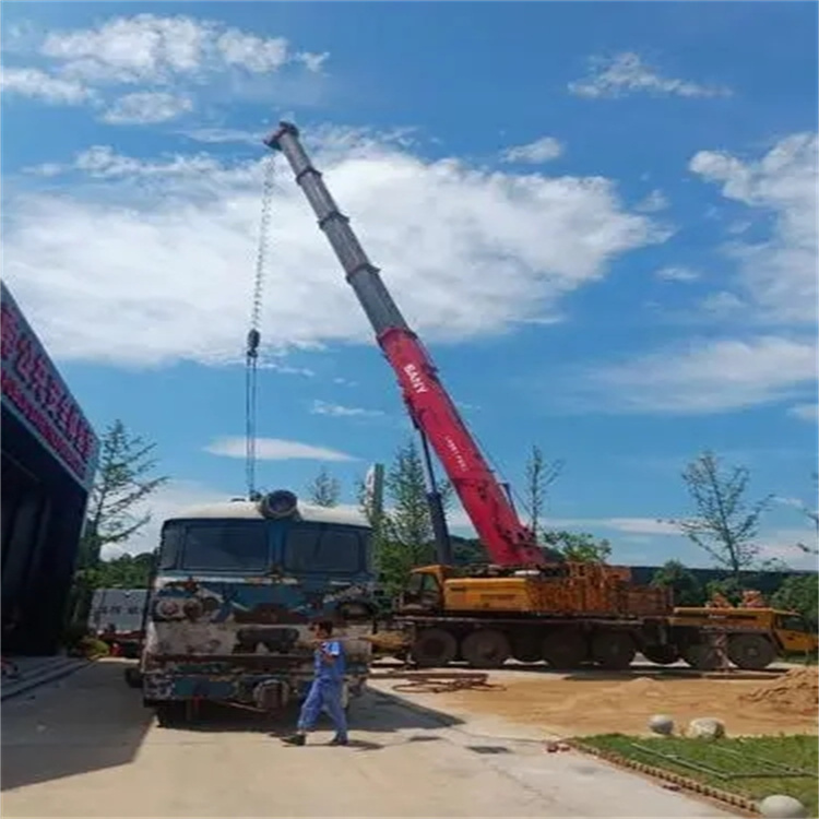 柳江吊车出租｜16吨汽车吊｜工地吊装/设备吊运｜灵活调度_专业团队